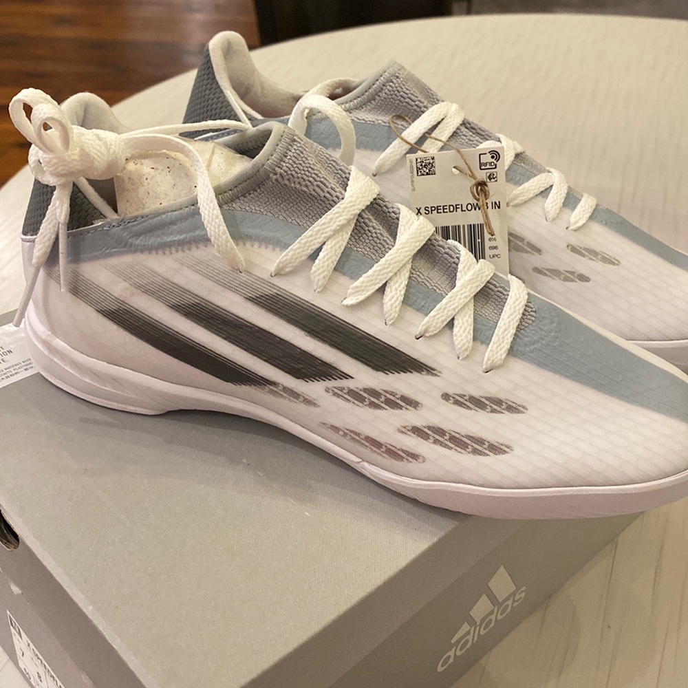 Adidas X Speedflow indoor shoes size 7 Men’s NEW